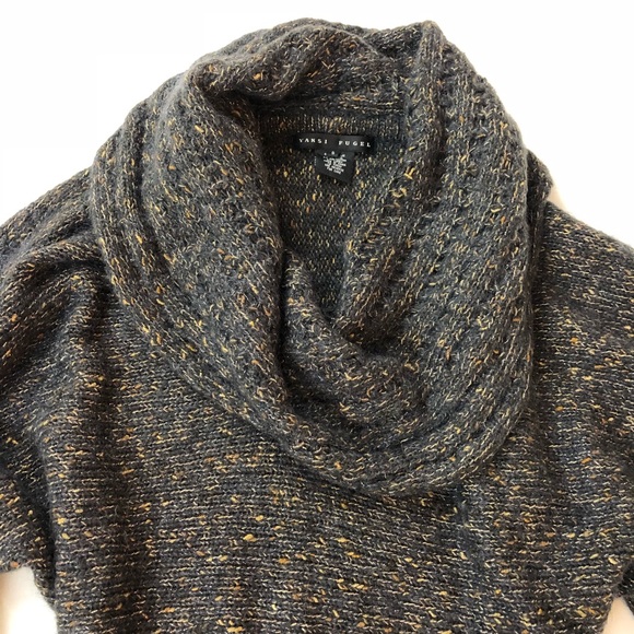 SOLD❗️Oversized Cowl Neck Sweater - Picture 2 of 7